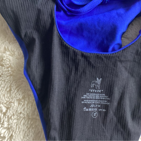 Jolyn Steve 2 - Beach Lounger Onesie - Picture 4 of 8